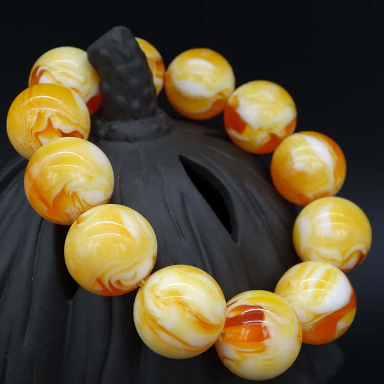 "Amber Bracelet with Moire Pattern - Resin Material, Stylish Accessory for Men and Women"