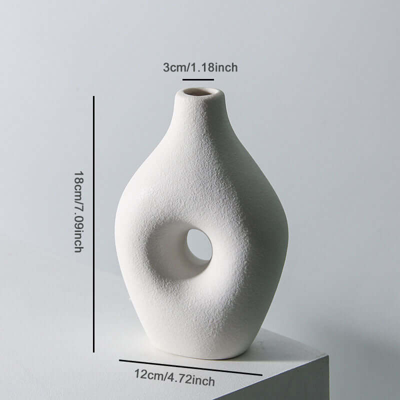 "Ins Style Ceramic Vase for Flower Arrangements - Ideal for Fresh and Dried Flowers, Decorative Ornaments