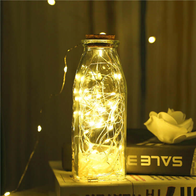 Glass Bottle with Gypsophila Lights – Elegant Floral Fairy Lights for a Charming and Romantic Ambiance"