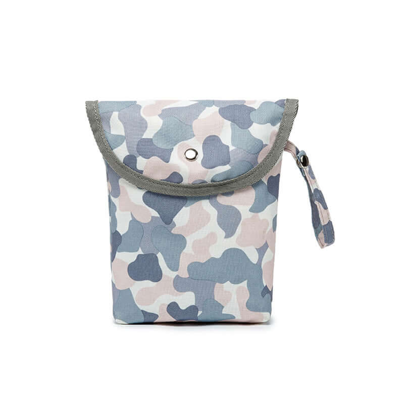 "Portable Baby Diaper Storage Bag for Convenient and Organized Outings"