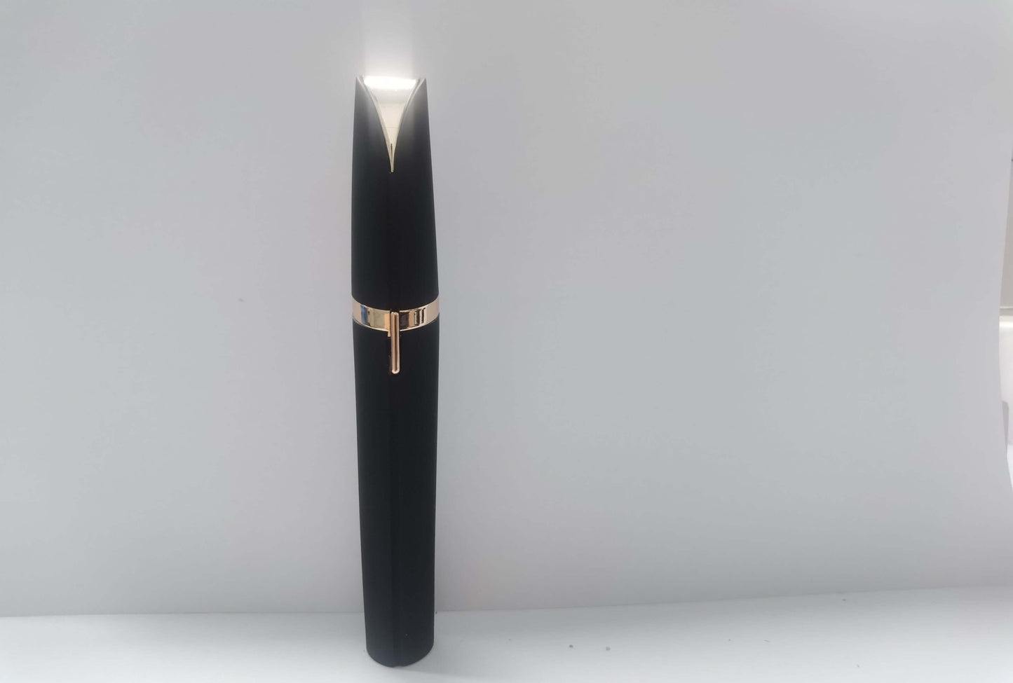 "Mini Electric Eyebrow Trimmer - Lipstick-Sized Painless Razor and Epilator with LED Light for Brows and Hair Removal"