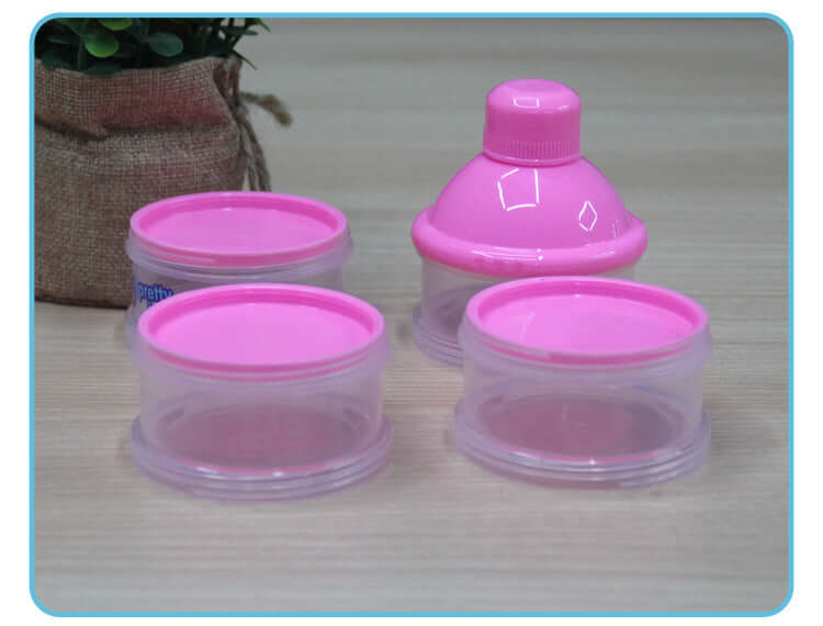 "4-piece milk bottle set for babies and toddlers, featuring essential maternal and baby products for feeding and convenience."