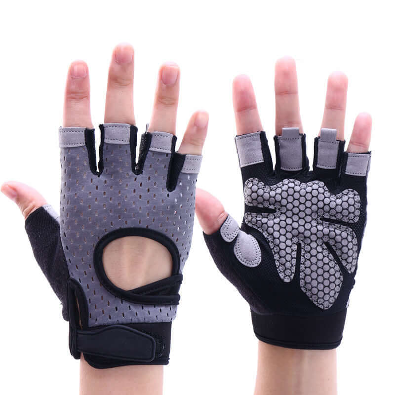 Fitness Gloves for Men and Women - Ideal for Dumbbell and Horizontal Bar Workouts