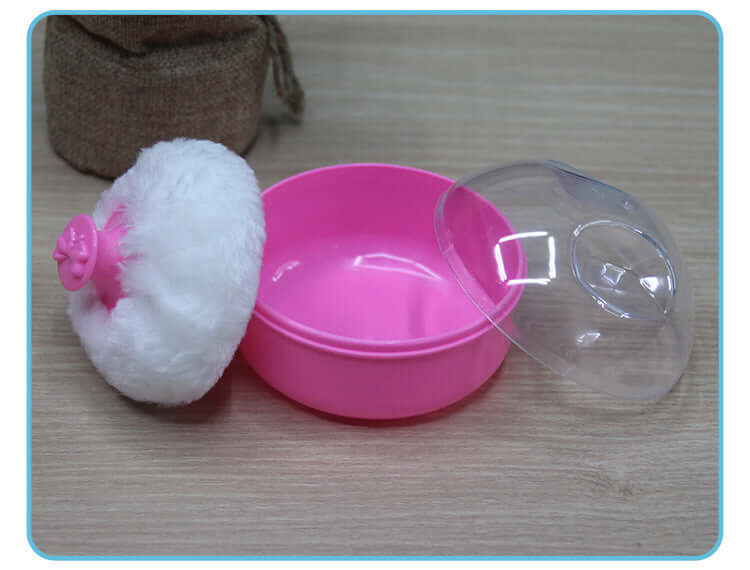 "4-piece milk bottle set for babies and toddlers, featuring essential maternal and baby products for feeding and convenience."