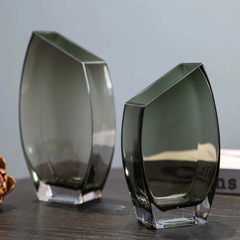 Geometric oblique square transparent glass vase for Nordic light luxury decoration and flower displays