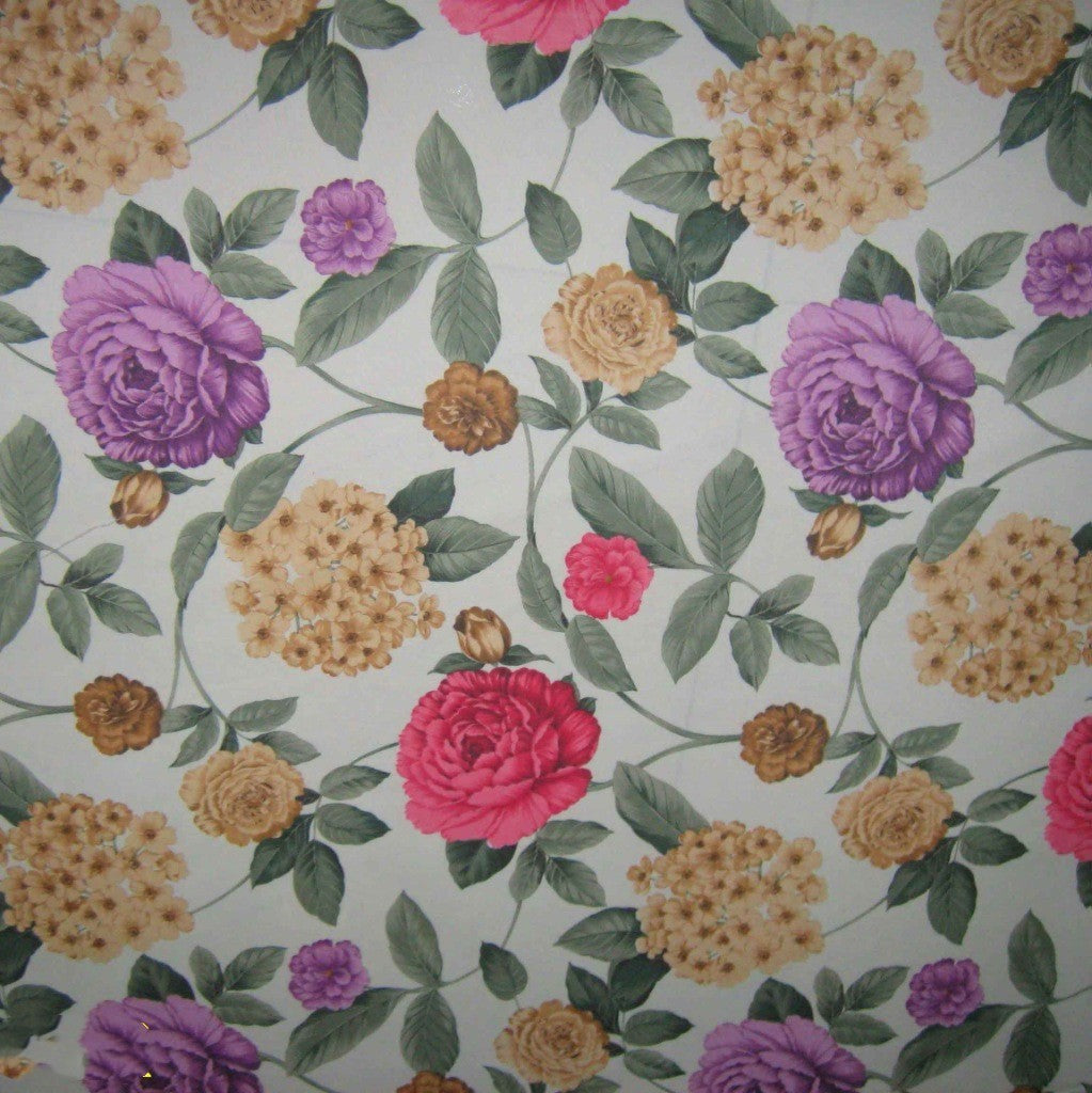 Polyester Peach Skin Velvet Home Textile Fabric - Soft, Luxurious Material for Elegant Decor"