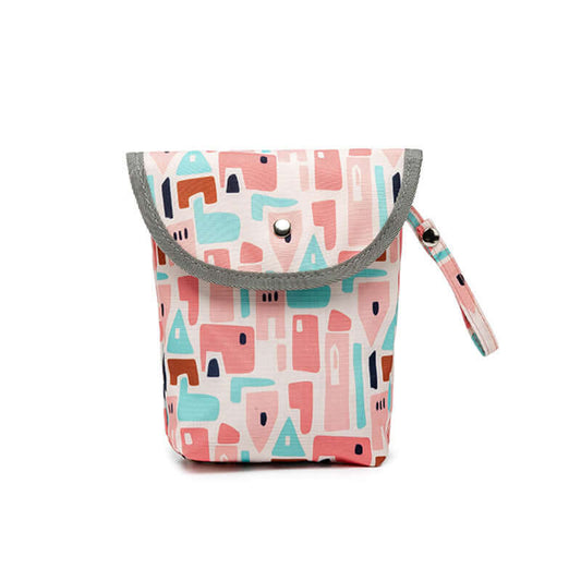 "Portable Baby Diaper Storage Bag for Convenient and Organized Outings"