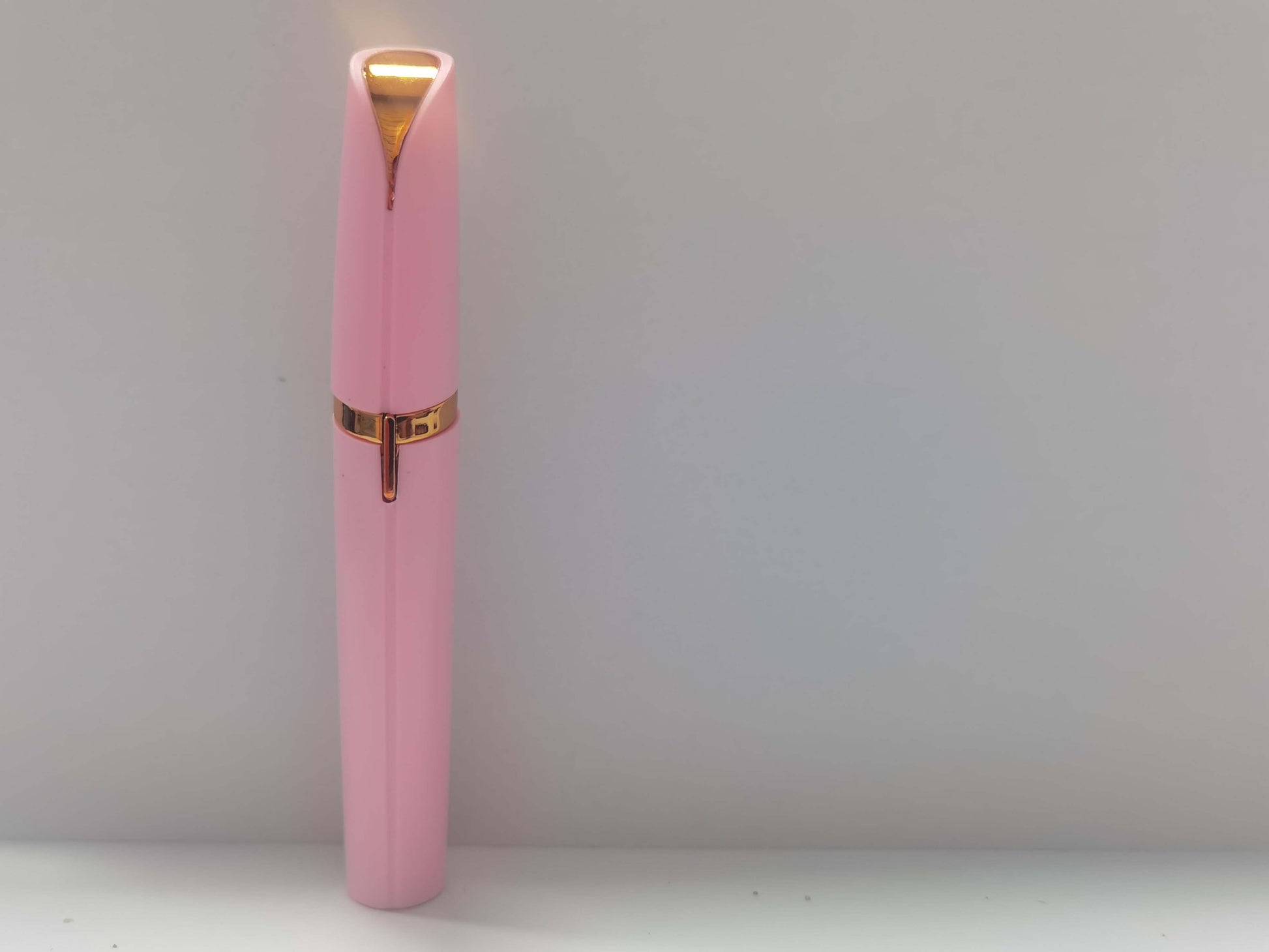 "Mini Electric Eyebrow Trimmer - Lipstick-Sized Painless Razor and Epilator with LED Light for Brows and Hair Removal"