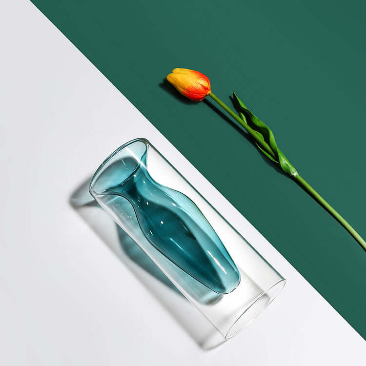 Nordic Ins Style Colourful Glass Vase - Transparent Home Decoration Accessory for Living Room and Dining Table, Ideal for Dried Flowers and Hydroponic Arrangements