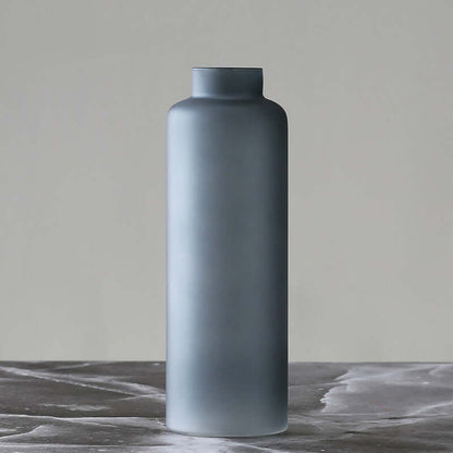 "Modern Minimalist Home Decorations - Stylish Accents for Living Room and Porch"