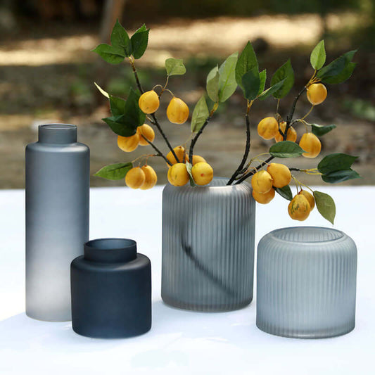 "Modern Minimalist Home Decorations - Stylish Accents for Living Room and Porch"
