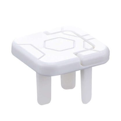 Child safety socket cover made of ABS resin for baby protection, two-phase three-phase insulation design, easy to install and difficult for children to remove