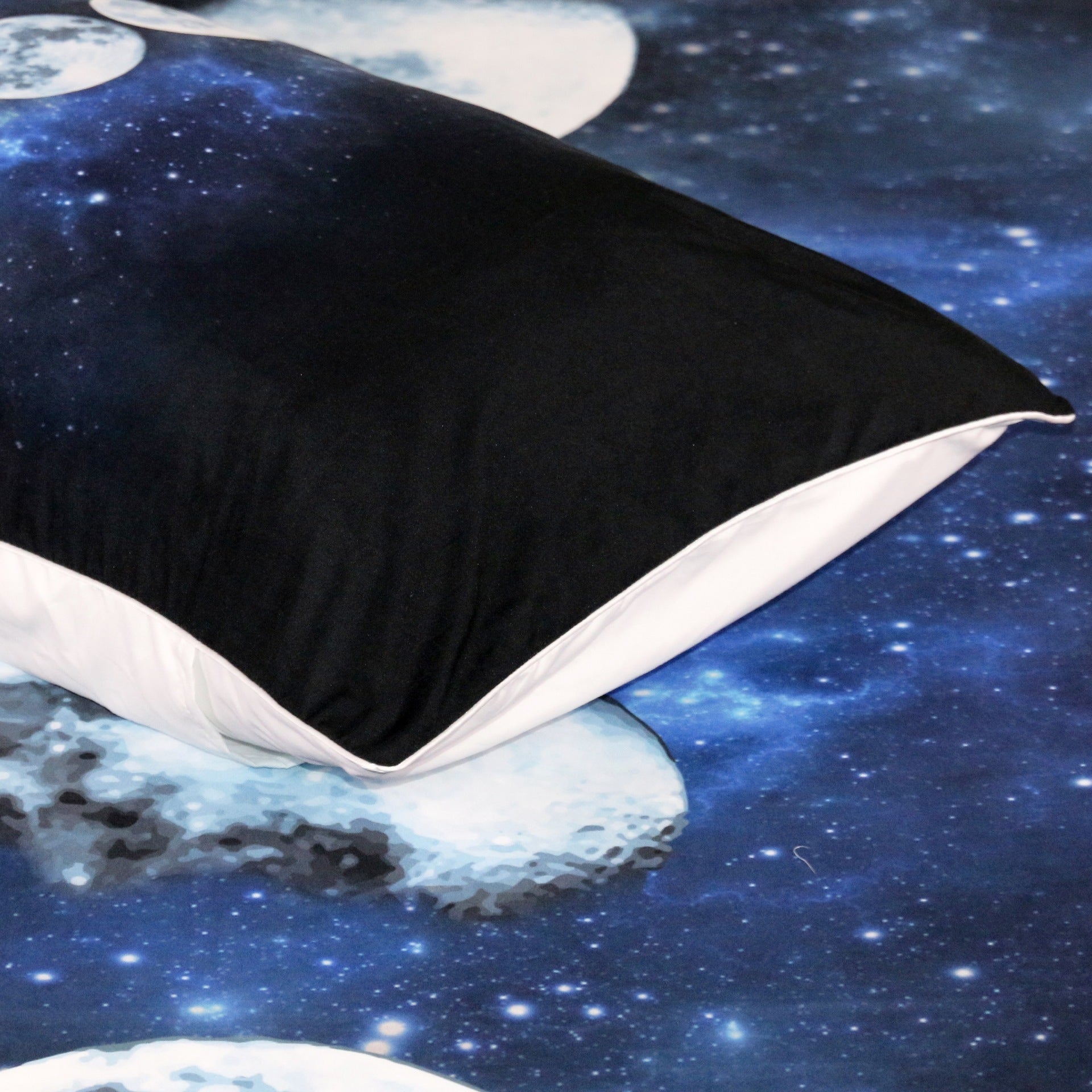 Lunar Food Home Textile Four-Piece Set - Whimsical Bedding for a Unique and Stylish Bedroom"