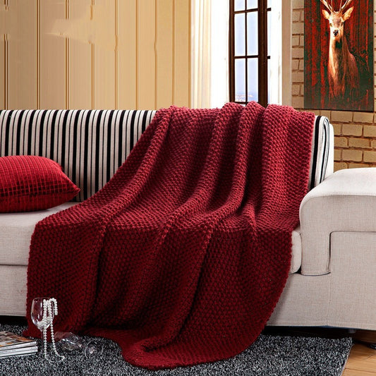 Handmade Shaggy Blanket - Cozy Home Fashion Textile for Warmth and Style