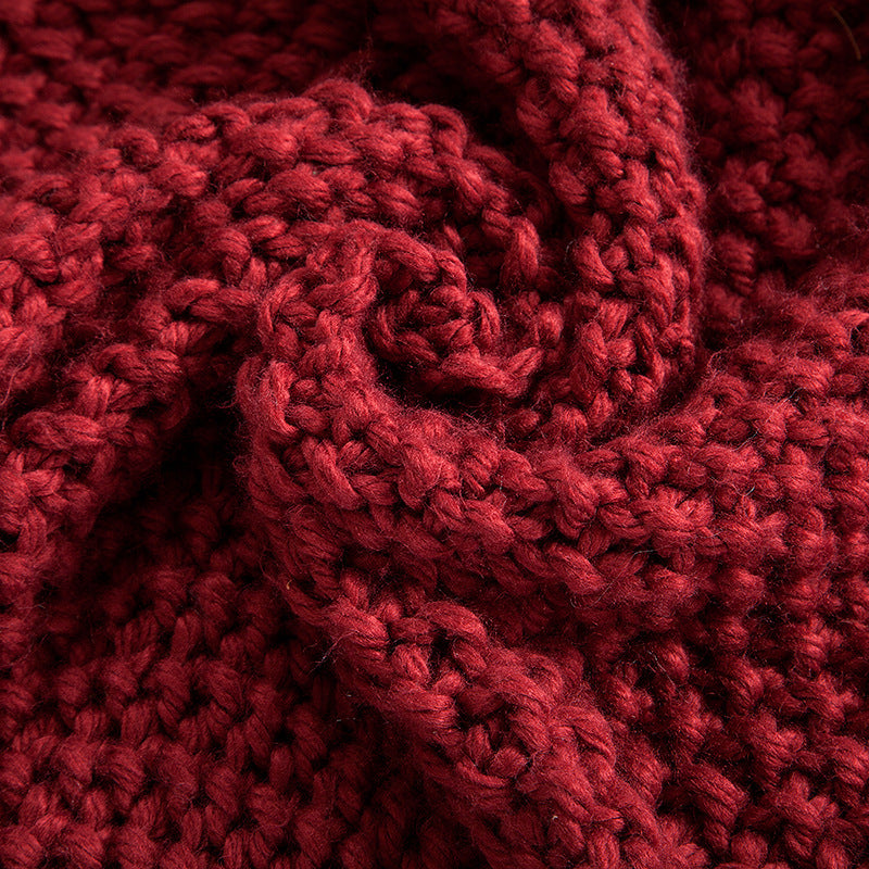 Handmade Shaggy Blanket - Cozy Home Fashion Textile for Warmth and Style