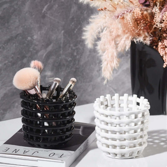 Hand-Woven Ceramic Storage Basket – Elegant Makeup Pen Container for Organized Beauty Essentials