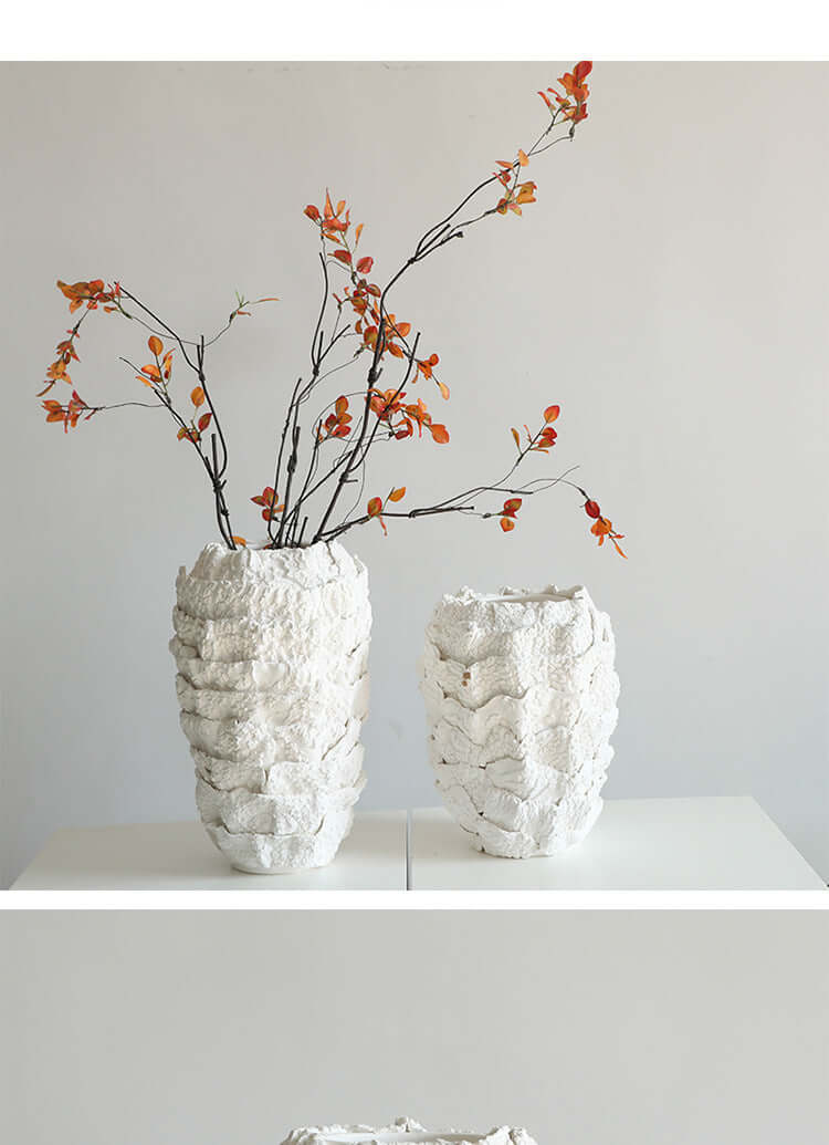 Creative white ceramic vase for modern dining table decoration, ideal for dried flowers and floral arrangements”