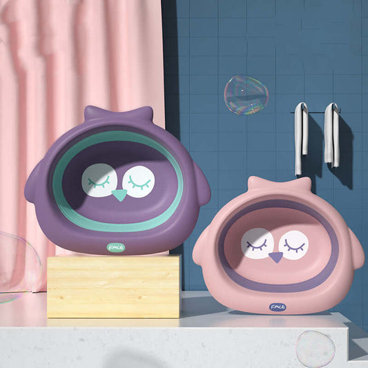 Cute owl-themed baby basins in soft fog powder and dark night purple colors, ideal for children's bath time.