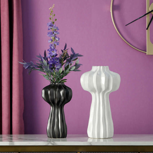 Modern Light Luxury Minimalist Round White Ceramic Vase - Creative Decoration for Living Room Dried Flowers and Flower Arrangements, Elegant Home Ornamen